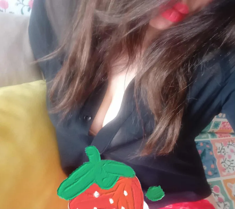Anano, 30, تفلیس 4