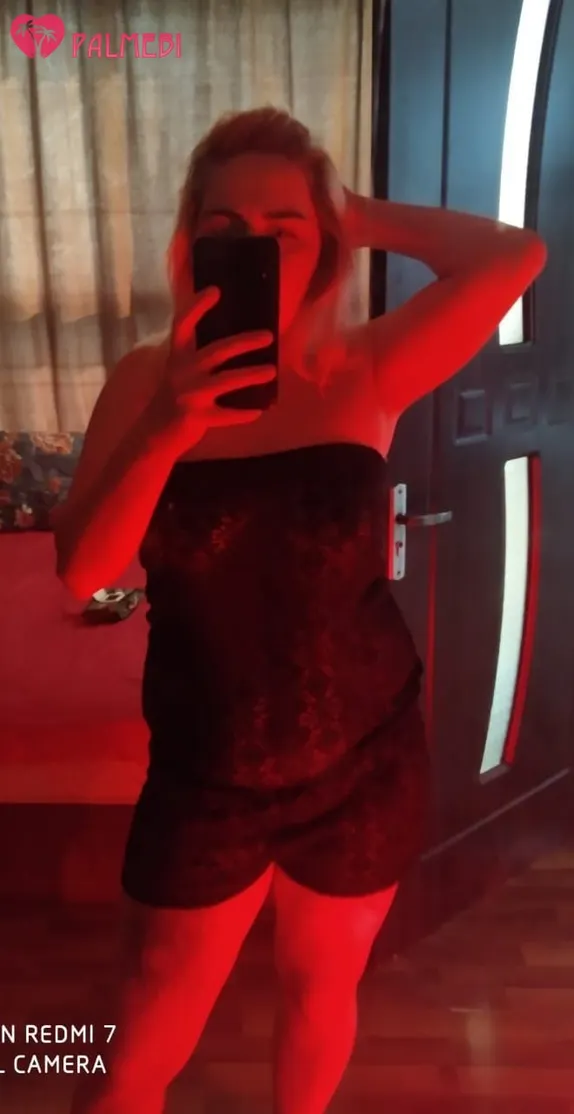 Sali, 32, تبليسي 2