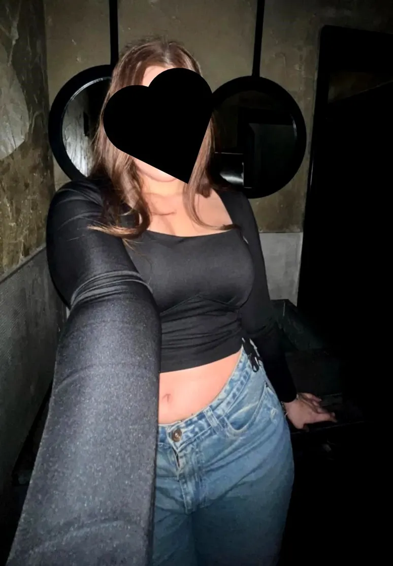 ANITTA, 26, Tiflis 7
