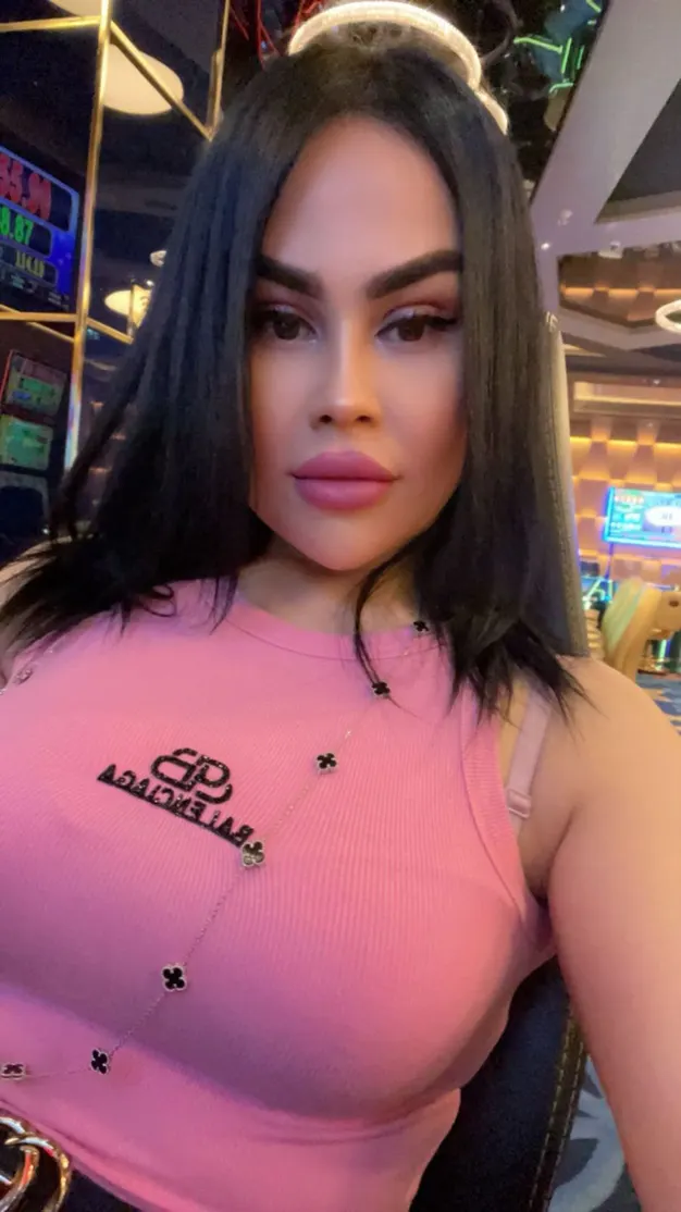 Saraa, 28, Քութայիս 4