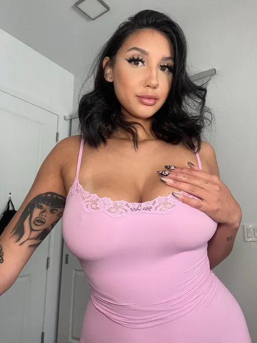 Ruth, 28, Batumi 4