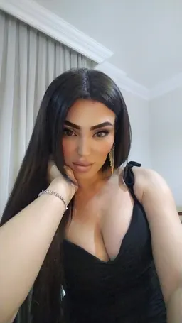 NAZLI