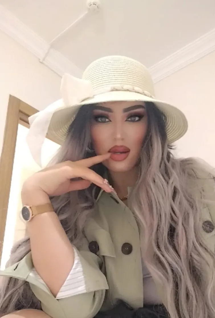 NAZLI, 24, Tbilisi 4