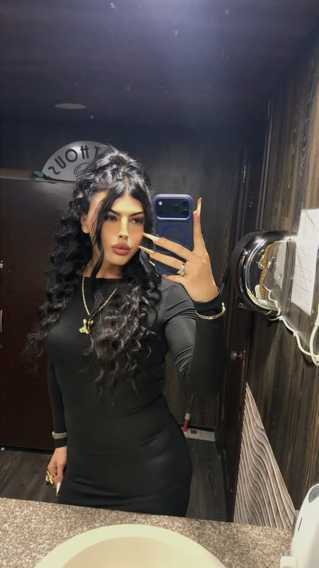 Trans Khanna, 23, Բաթումի 10