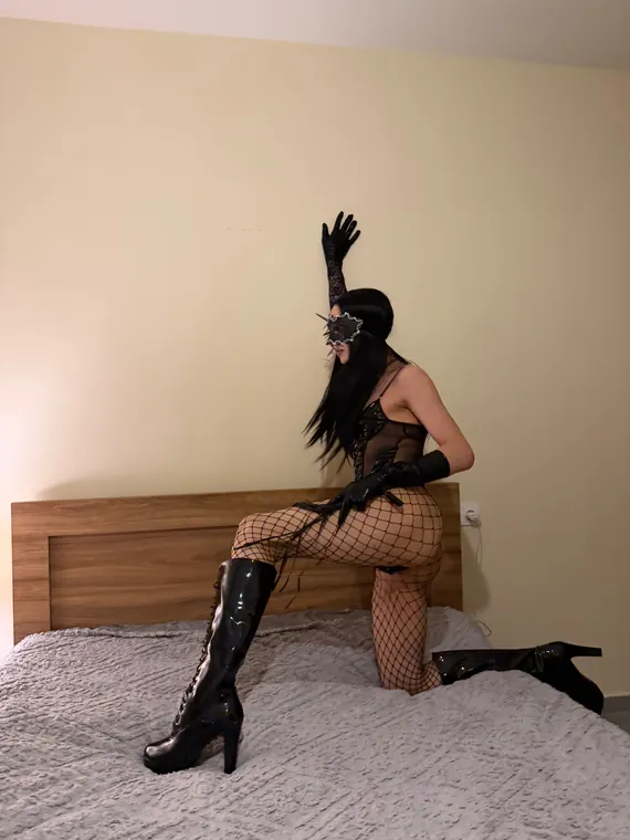 SOFIA, 20, Թբիլիսի