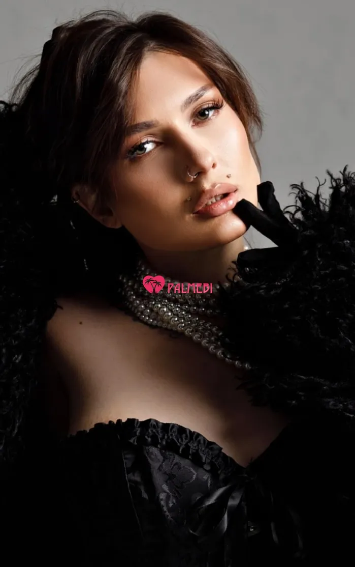 Julia, 25, تفلیس 4