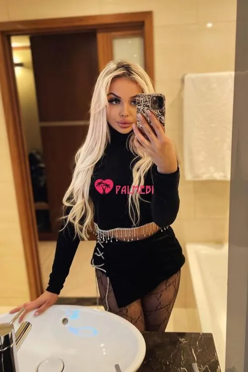 Sexy Blonda700