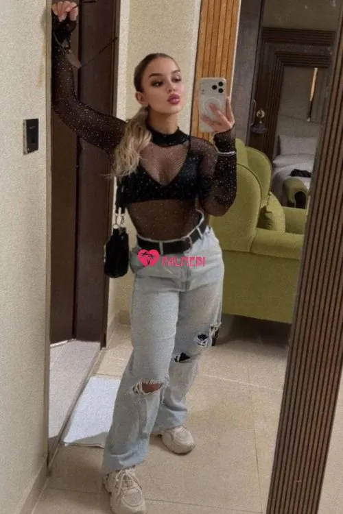 Chloe