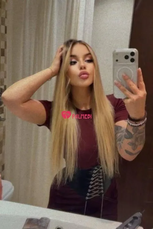 Chloe
