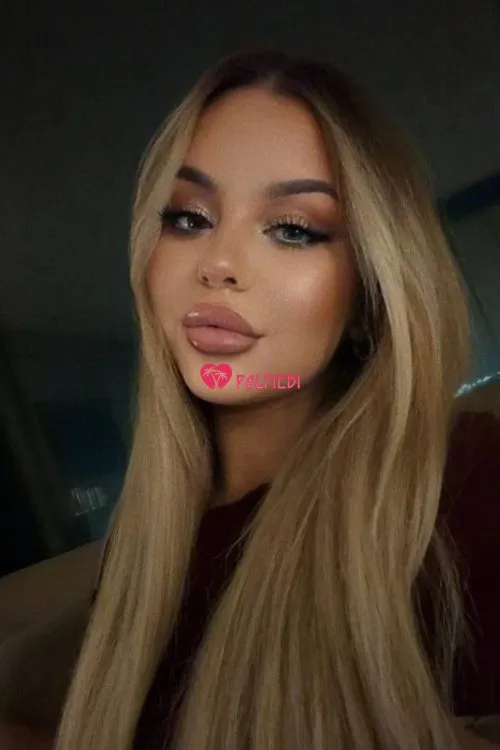 Chloe