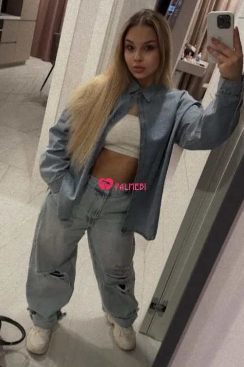 Chloe