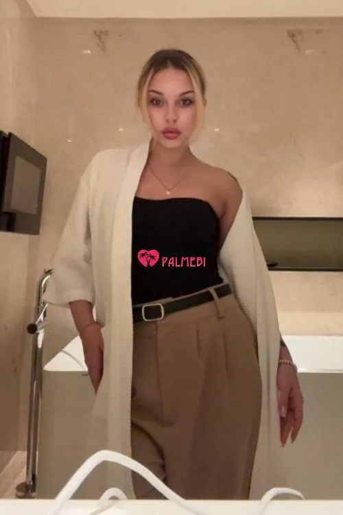 Chloe