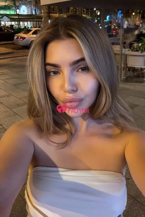NICOLE