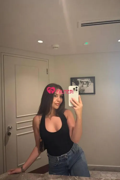 NICOLE