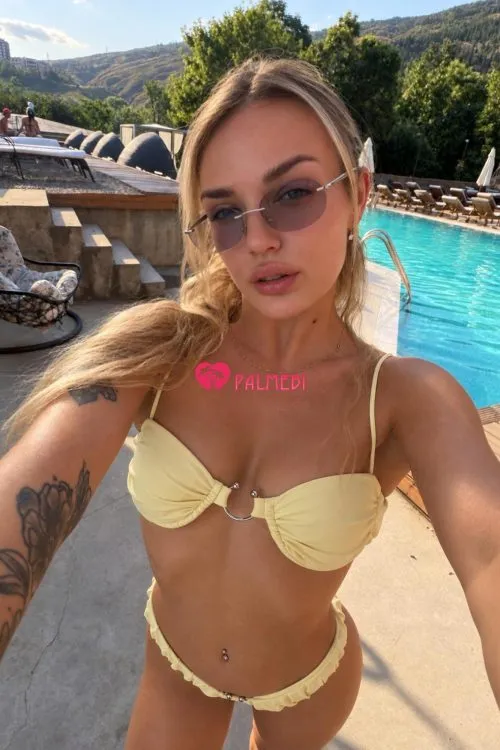 Julia 👅💦